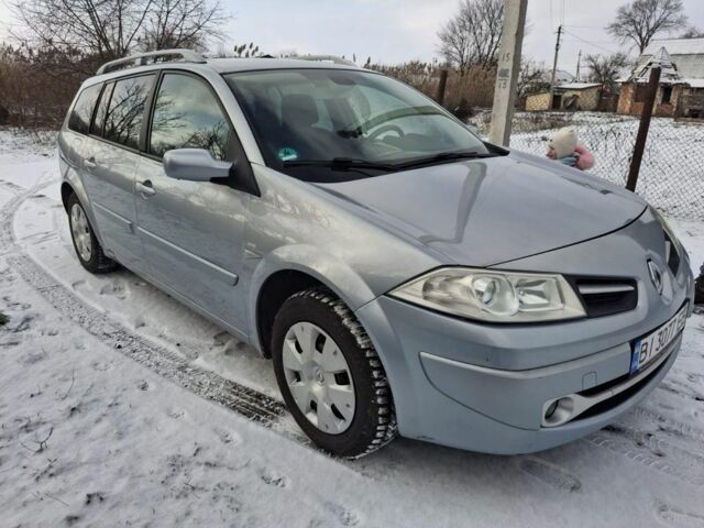 Серый Рено Меган, объемом двигателя 1.6 л и пробегом 240 тыс. км за 4900 $, фото 1 на Automoto.ua