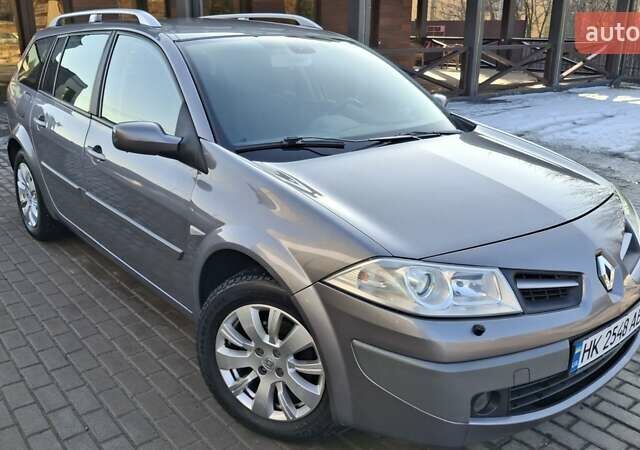 Серый Рено Меган, объемом двигателя 1.6 л и пробегом 189 тыс. км за 5600 $, фото 1 на Automoto.ua