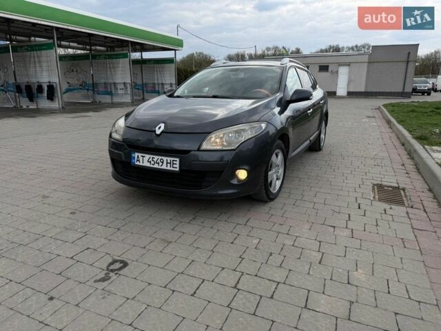 Сірий Рено Меган, об'ємом двигуна 1.5 л та пробігом 253 тис. км за 6350 $, фото 1 на Automoto.ua