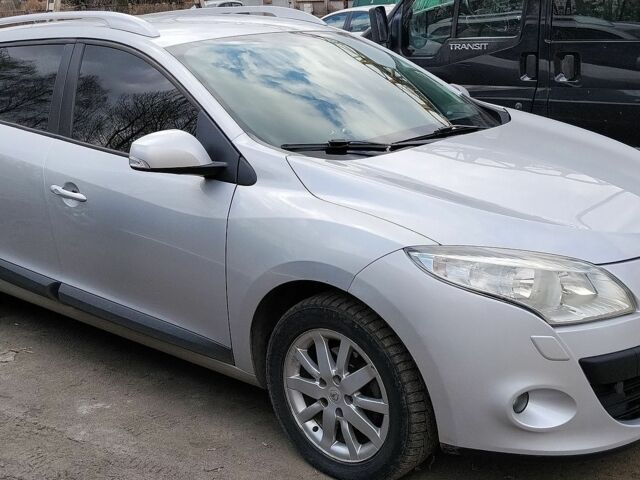 Сірий Рено Меган, об'ємом двигуна 1.6 л та пробігом 211 тис. км за 7300 $, фото 1 на Automoto.ua