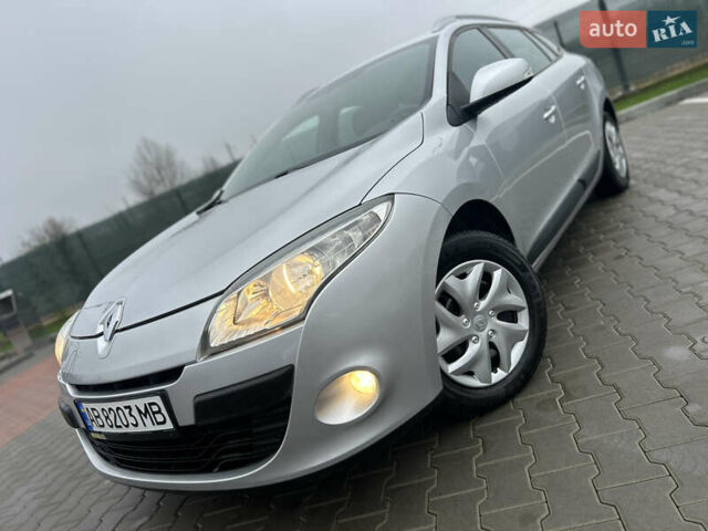 Сірий Рено Меган, об'ємом двигуна 1.6 л та пробігом 172 тис. км за 7450 $, фото 1 на Automoto.ua