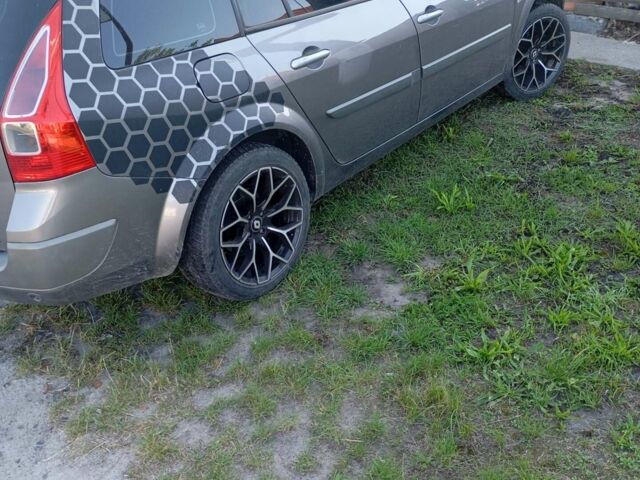 Сірий Рено Меган, об'ємом двигуна 1.6 л та пробігом 247 тис. км за 6000 $, фото 1 на Automoto.ua