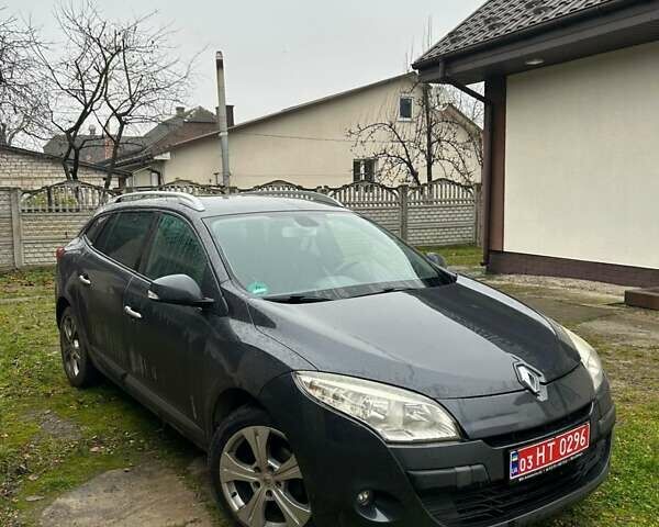 Серый Рено Меган, объемом двигателя 1.4 л и пробегом 215 тыс. км за 5700 $, фото 1 на Automoto.ua