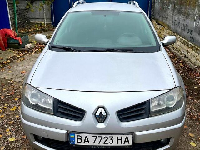 Сірий Рено Меган, об'ємом двигуна 1.5 л та пробігом 319 тис. км за 5300 $, фото 1 на Automoto.ua