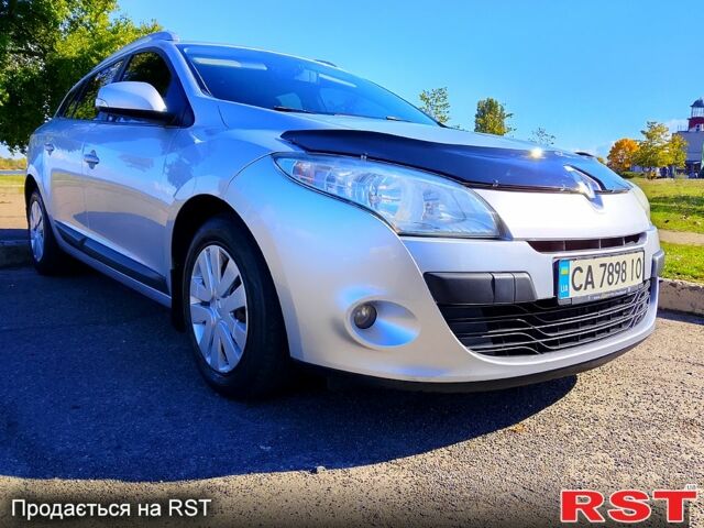 Серый Рено Меган, объемом двигателя 1.5 л и пробегом 282 тыс. км за 6500 $, фото 1 на Automoto.ua