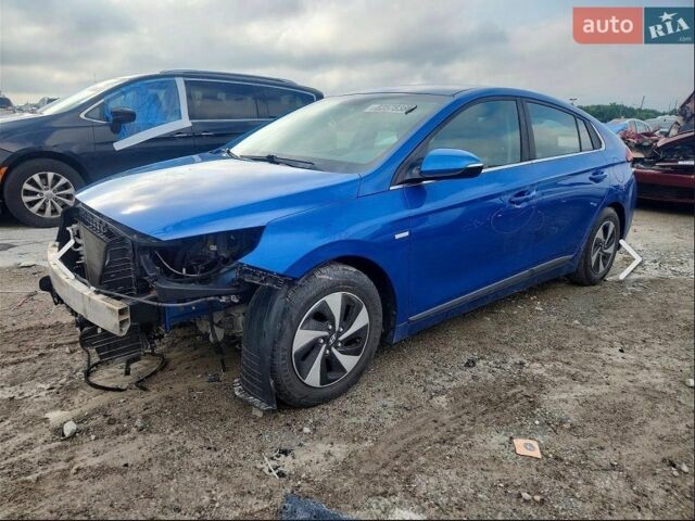 Сірий Рено Меган, об'ємом двигуна 1.6 л та пробігом 184 тис. км за 5600 $, фото 1 на Automoto.ua