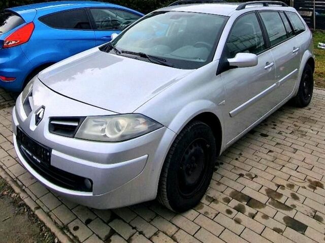 Серый Рено Меган, объемом двигателя 1.6 л и пробегом 185 тыс. км за 6250 $, фото 1 на Automoto.ua