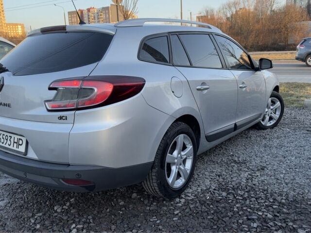 Серый Рено Меган, объемом двигателя 1.9 л и пробегом 258 тыс. км за 6800 $, фото 1 на Automoto.ua