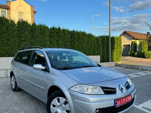 Сірий Рено Меган, об'ємом двигуна 1.6 л та пробігом 187 тис. км за 5899 $, фото 1 на Automoto.ua