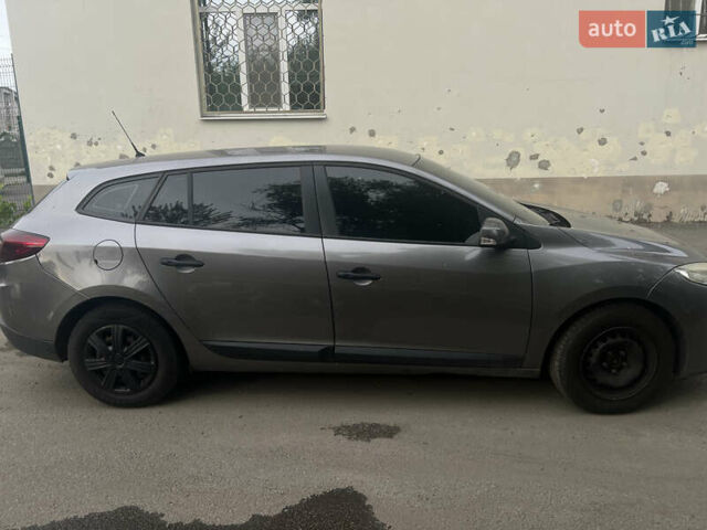 Сірий Рено Меган, об'ємом двигуна 1.46 л та пробігом 230 тис. км за 6000 $, фото 1 на Automoto.ua