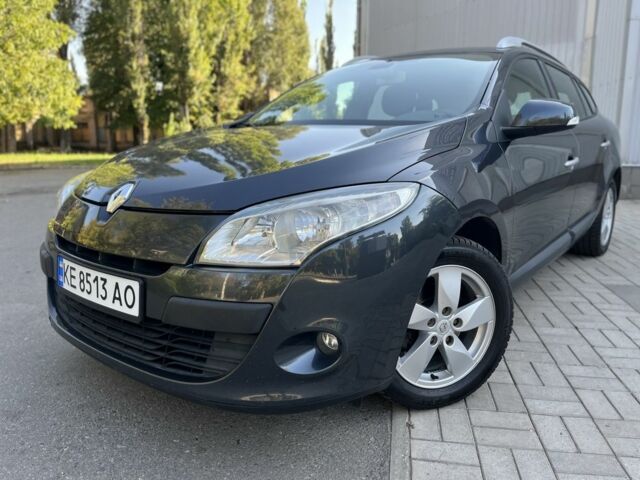 Сірий Рено Меган, об'ємом двигуна 1.6 л та пробігом 197 тис. км за 6500 $, фото 1 на Automoto.ua