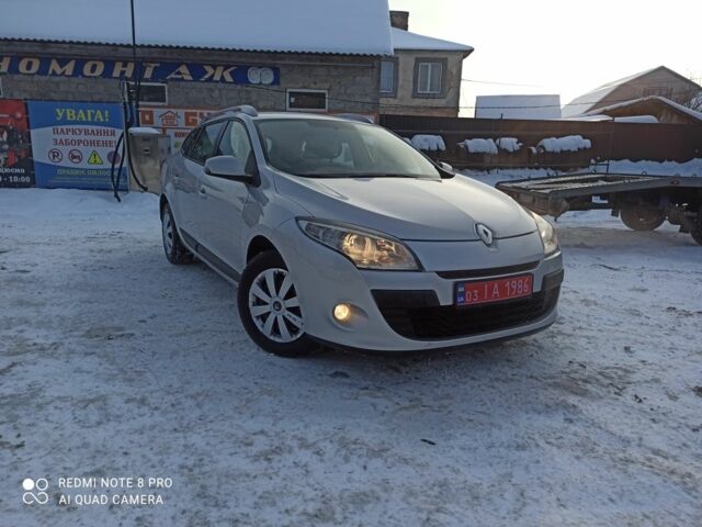 Серый Рено Меган, объемом двигателя 1.6 л и пробегом 250 тыс. км за 6050 $, фото 1 на Automoto.ua