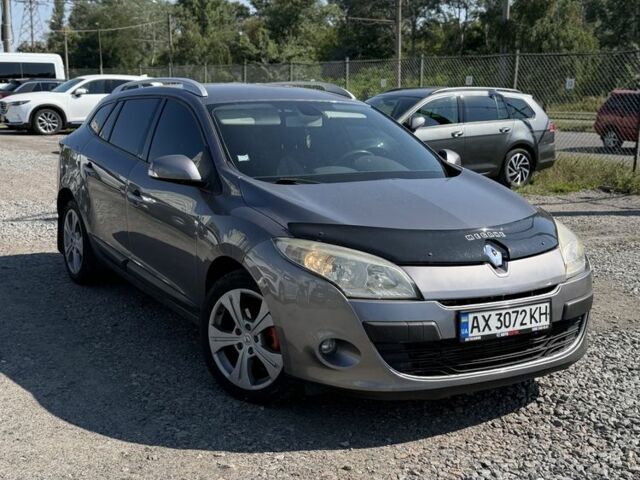 Сірий Рено Меган, об'ємом двигуна 1.5 л та пробігом 230 тис. км за 5496 $, фото 1 на Automoto.ua