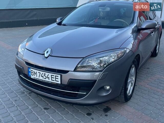 Серый Рено Меган, объемом двигателя 2 л и пробегом 174 тыс. км за 7600 $, фото 1 на Automoto.ua