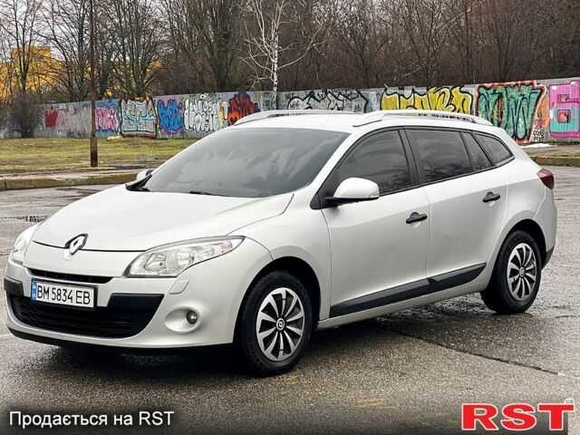 Серый Рено Меган, объемом двигателя 1.6 л и пробегом 24000 тыс. км за 6500 $, фото 1 на Automoto.ua