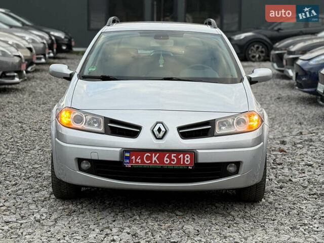 Серый Рено Меган, объемом двигателя 1.6 л и пробегом 156 тыс. км за 6850 $, фото 1 на Automoto.ua