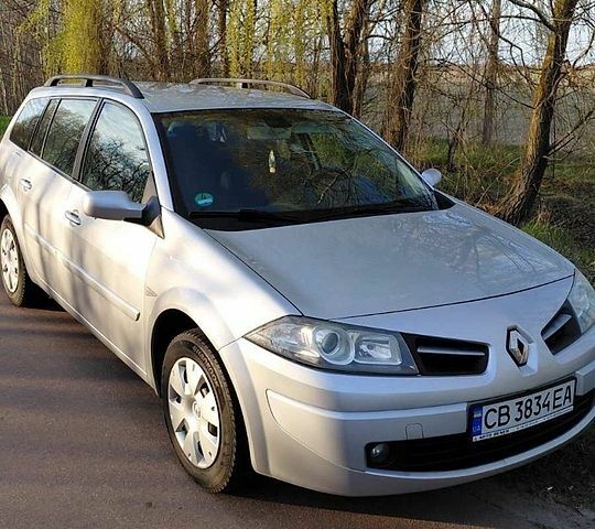 Сірий Рено Меган, об'ємом двигуна 1.6 л та пробігом 223 тис. км за 5700 $, фото 1 на Automoto.ua