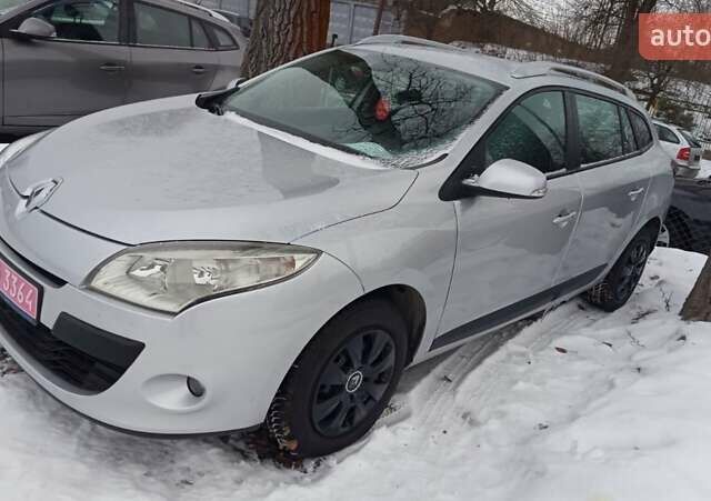 Сірий Рено Меган, об'ємом двигуна 1.6 л та пробігом 270 тис. км за 6450 $, фото 1 на Automoto.ua