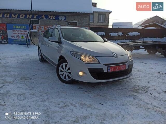 Сірий Рено Меган, об'ємом двигуна 1.6 л та пробігом 250 тис. км за 6150 $, фото 1 на Automoto.ua