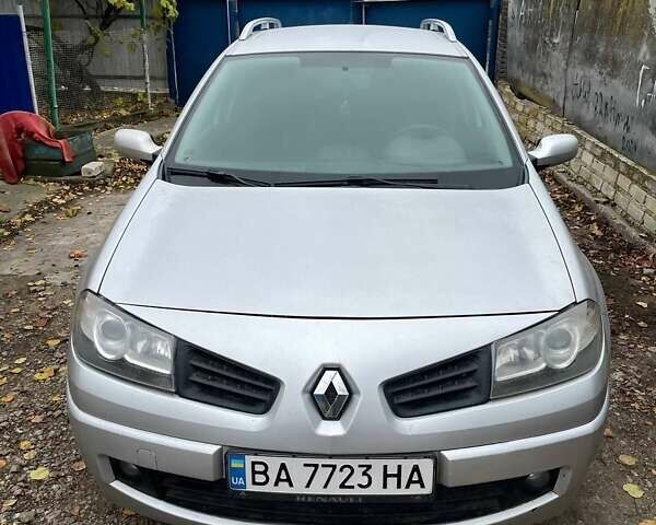 Сірий Рено Меган, об'ємом двигуна 1.5 л та пробігом 318 тис. км за 5800 $, фото 1 на Automoto.ua