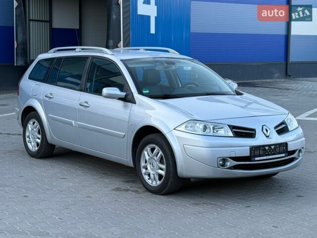 Сірий Рено Меган, об'ємом двигуна 1.6 л та пробігом 207 тис. км за 5450 $, фото 1 на Automoto.ua
