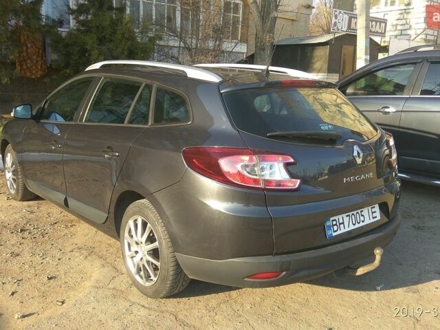 Сірий Рено Меган, об'ємом двигуна 1.46 л та пробігом 270 тис. км за 5800 $, фото 1 на Automoto.ua