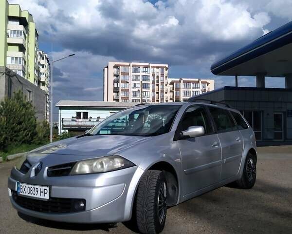 Серый Рено Меган, объемом двигателя 1.6 л и пробегом 182 тыс. км за 6100 $, фото 1 на Automoto.ua