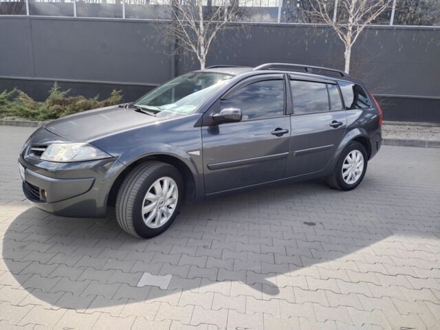 Серый Рено Меган, объемом двигателя 1.6 л и пробегом 207 тыс. км за 6600 $, фото 1 на Automoto.ua