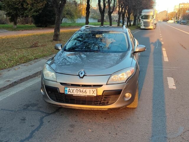 Сірий Рено Меган, об'ємом двигуна 1.6 л та пробігом 213 тис. км за 6500 $, фото 1 на Automoto.ua