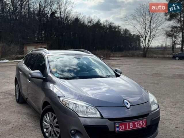 Серый Рено Меган, объемом двигателя 1.5 л и пробегом 225 тыс. км за 6350 $, фото 1 на Automoto.ua
