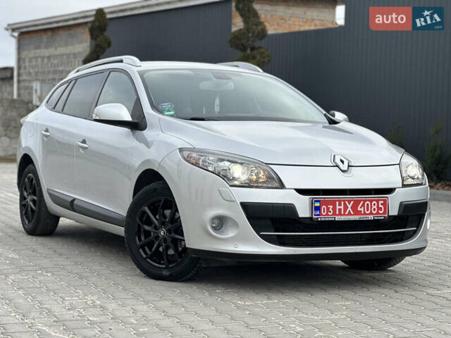 Серый Рено Меган, объемом двигателя 1.9 л и пробегом 143 тыс. км за 8450 $, фото 1 на Automoto.ua