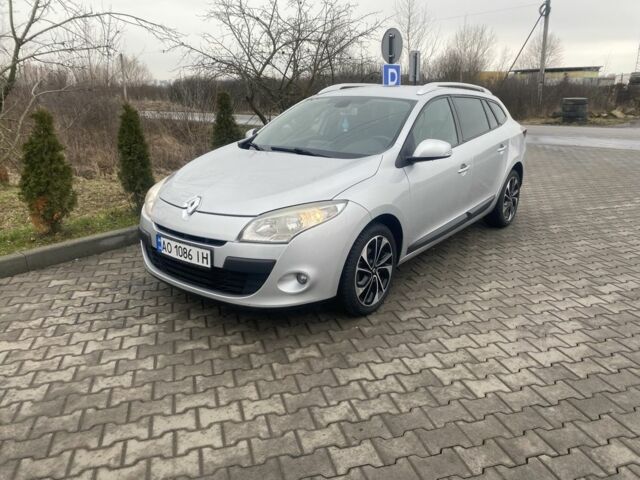 Сірий Рено Меган, об'ємом двигуна 1.5 л та пробігом 240 тис. км за 7000 $, фото 1 на Automoto.ua