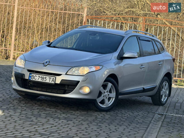 Серый Рено Меган, объемом двигателя 1.46 л и пробегом 180 тыс. км за 6750 $, фото 1 на Automoto.ua