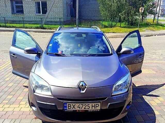 Сірий Рено Меган, об'ємом двигуна 1.5 л та пробігом 227 тис. км за 6700 $, фото 1 на Automoto.ua