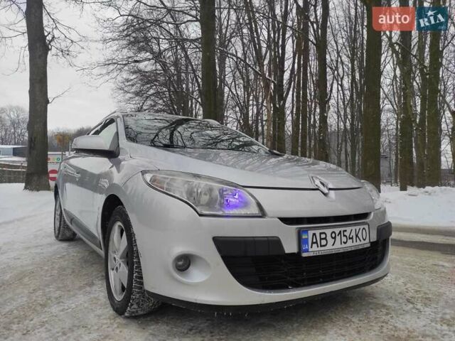 Сірий Рено Меган, об'ємом двигуна 1.46 л та пробігом 287 тис. км за 6399 $, фото 1 на Automoto.ua