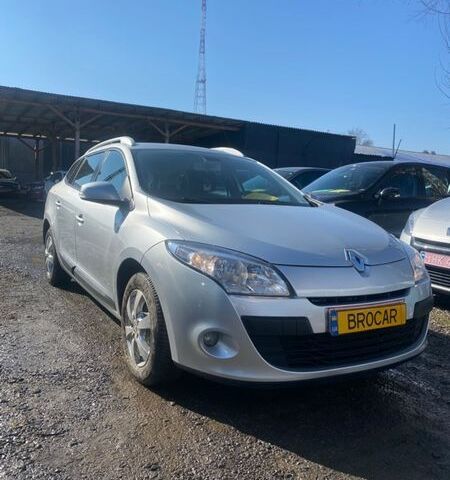 Сірий Рено Меган, об'ємом двигуна 1.6 л та пробігом 223 тис. км за 7200 $, фото 1 на Automoto.ua