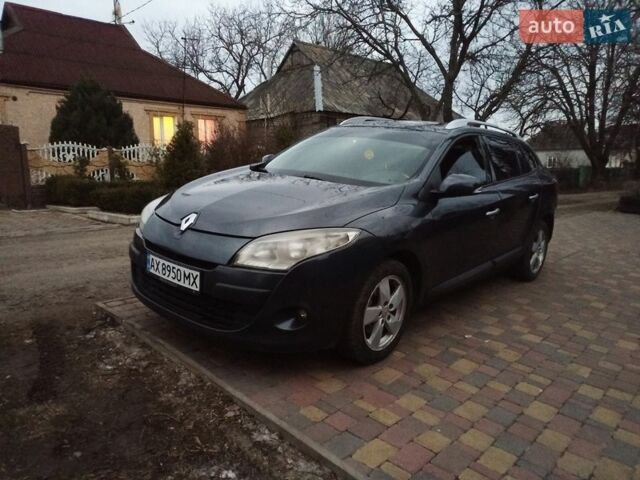 Сірий Рено Меган, об'ємом двигуна 1.46 л та пробігом 250 тис. км за 6500 $, фото 1 на Automoto.ua