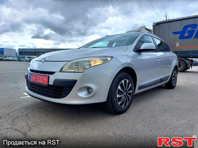 Сірий Рено Меган, об'ємом двигуна 1.6 л та пробігом 219 тис. км за 7300 $, фото 1 на Automoto.ua