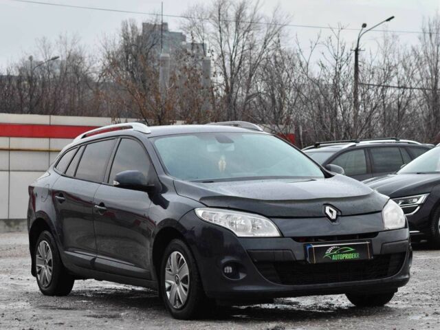 Сірий Рено Меган, об'ємом двигуна 1.5 л та пробігом 248 тис. км за 6799 $, фото 1 на Automoto.ua