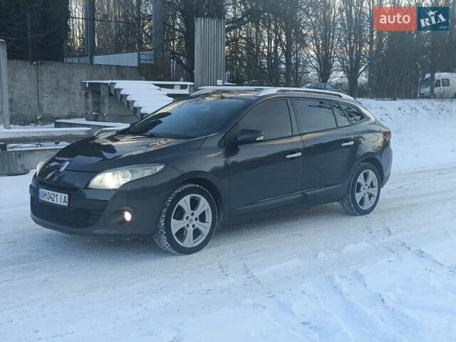 Серый Рено Меган, объемом двигателя 1.46 л и пробегом 280 тыс. км за 6250 $, фото 1 на Automoto.ua