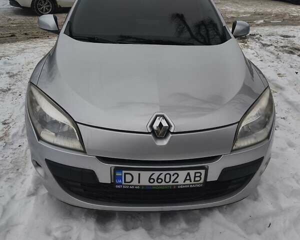 Сірий Рено Меган, об'ємом двигуна 1.46 л та пробігом 309 тис. км за 7500 $, фото 1 на Automoto.ua