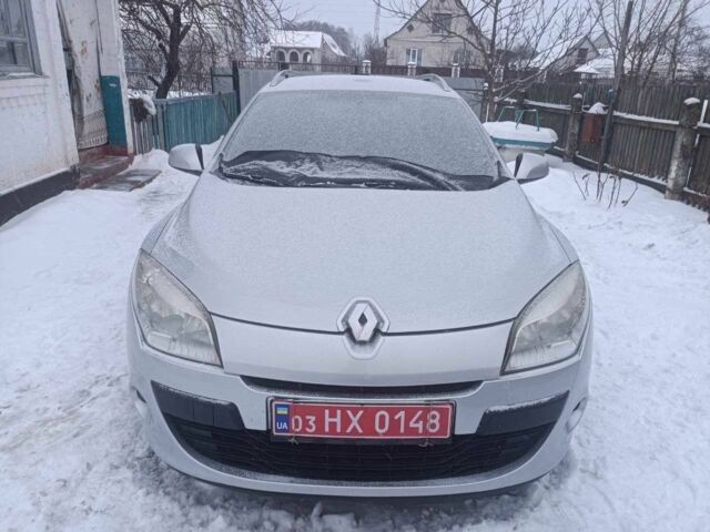 Серый Рено Меган, объемом двигателя 1.5 л и пробегом 256 тыс. км за 7499 $, фото 1 на Automoto.ua