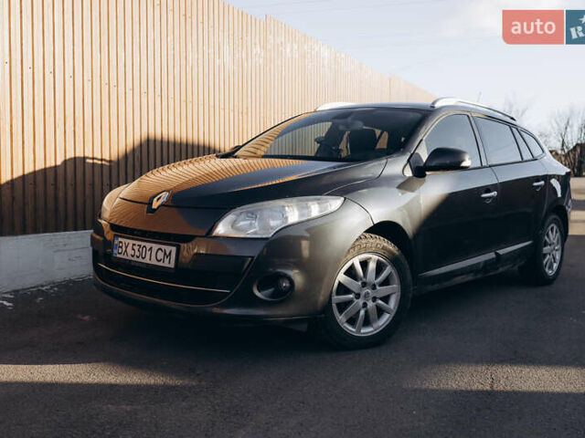 Серый Рено Меган, объемом двигателя 1.46 л и пробегом 288 тыс. км за 6550 $, фото 1 на Automoto.ua