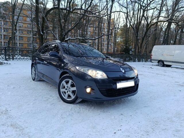 Серый Рено Меган, объемом двигателя 1.5 л и пробегом 260 тыс. км за 6700 $, фото 1 на Automoto.ua