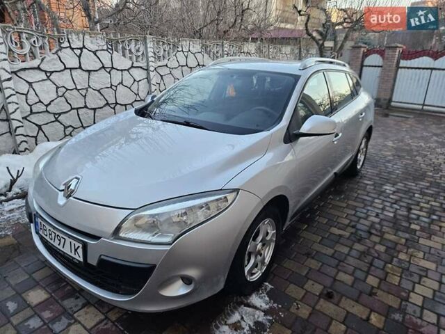 Сірий Рено Меган, об'ємом двигуна 1.46 л та пробігом 306 тис. км за 5900 $, фото 1 на Automoto.ua
