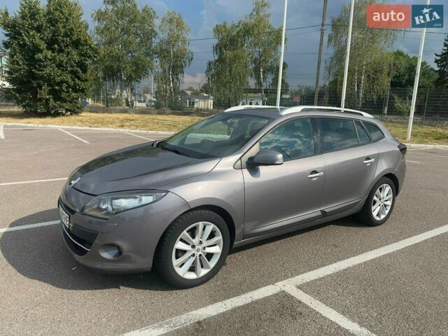 Серый Рено Меган, объемом двигателя 2 л и пробегом 262 тыс. км за 7400 $, фото 1 на Automoto.ua