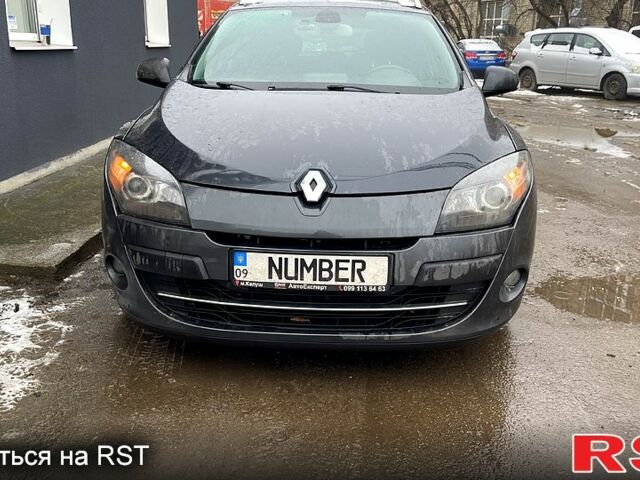 Серый Рено Меган, объемом двигателя 1.5 л и пробегом 35000 тыс. км за 7400 $, фото 1 на Automoto.ua