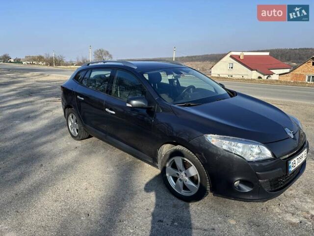 Серый Рено Меган, объемом двигателя 2 л и пробегом 244 тыс. км за 6200 $, фото 1 на Automoto.ua