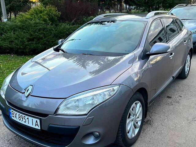 Сірий Рено Меган, об'ємом двигуна 1.5 л та пробігом 290 тис. км за 6200 $, фото 1 на Automoto.ua