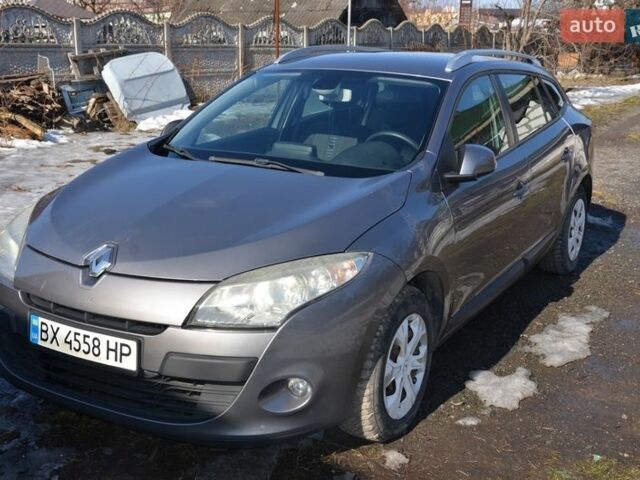 Сірий Рено Меган, об'ємом двигуна 1.46 л та пробігом 215 тис. км за 6800 $, фото 1 на Automoto.ua